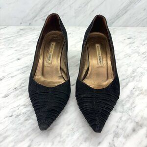 Auth MANOLO BLAHNIK Kitten Heel Pumps in Black